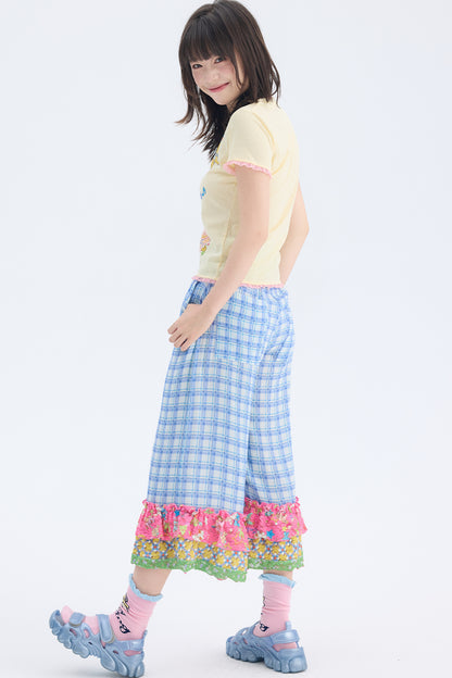 Pantalon court en dentelle à carreaux bleus avec empiècements