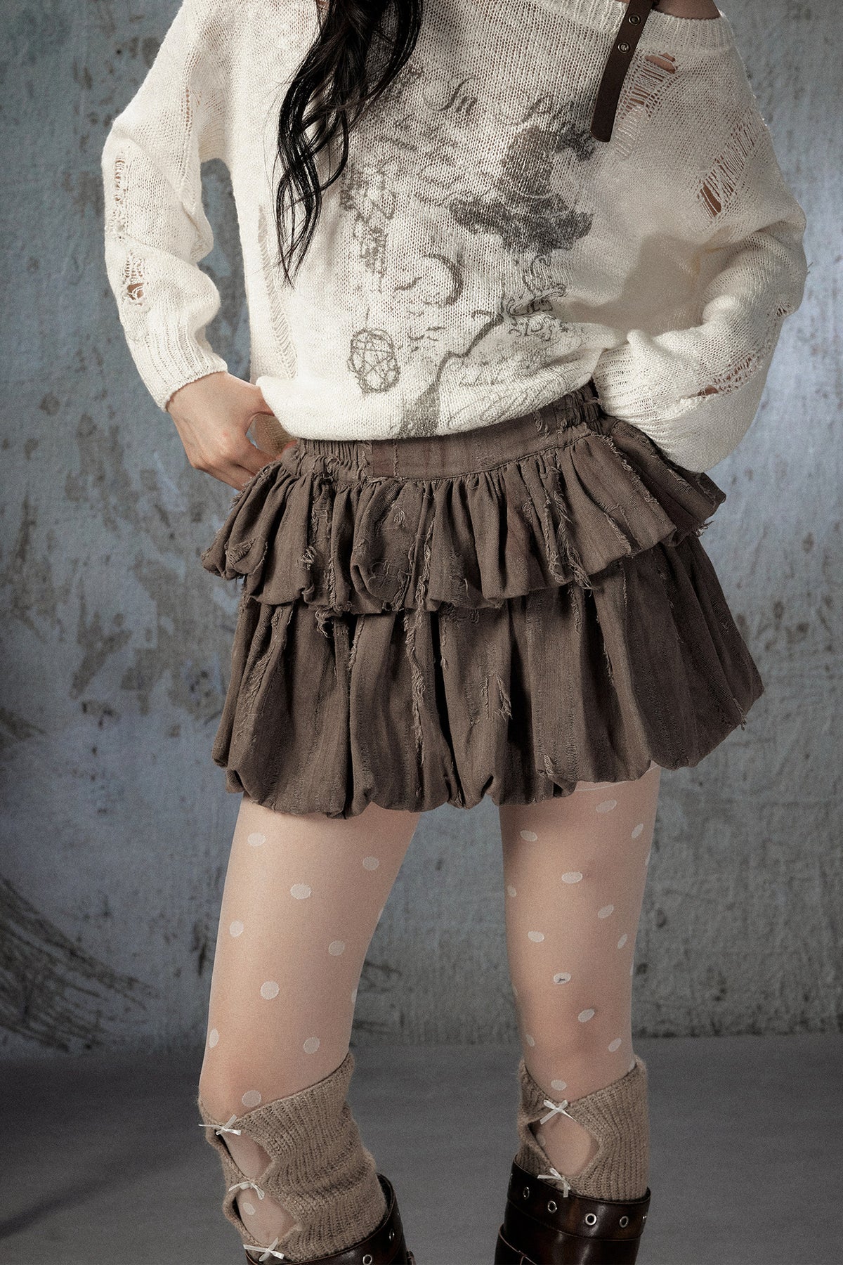 Brown Bud Waist Pleated Skirt