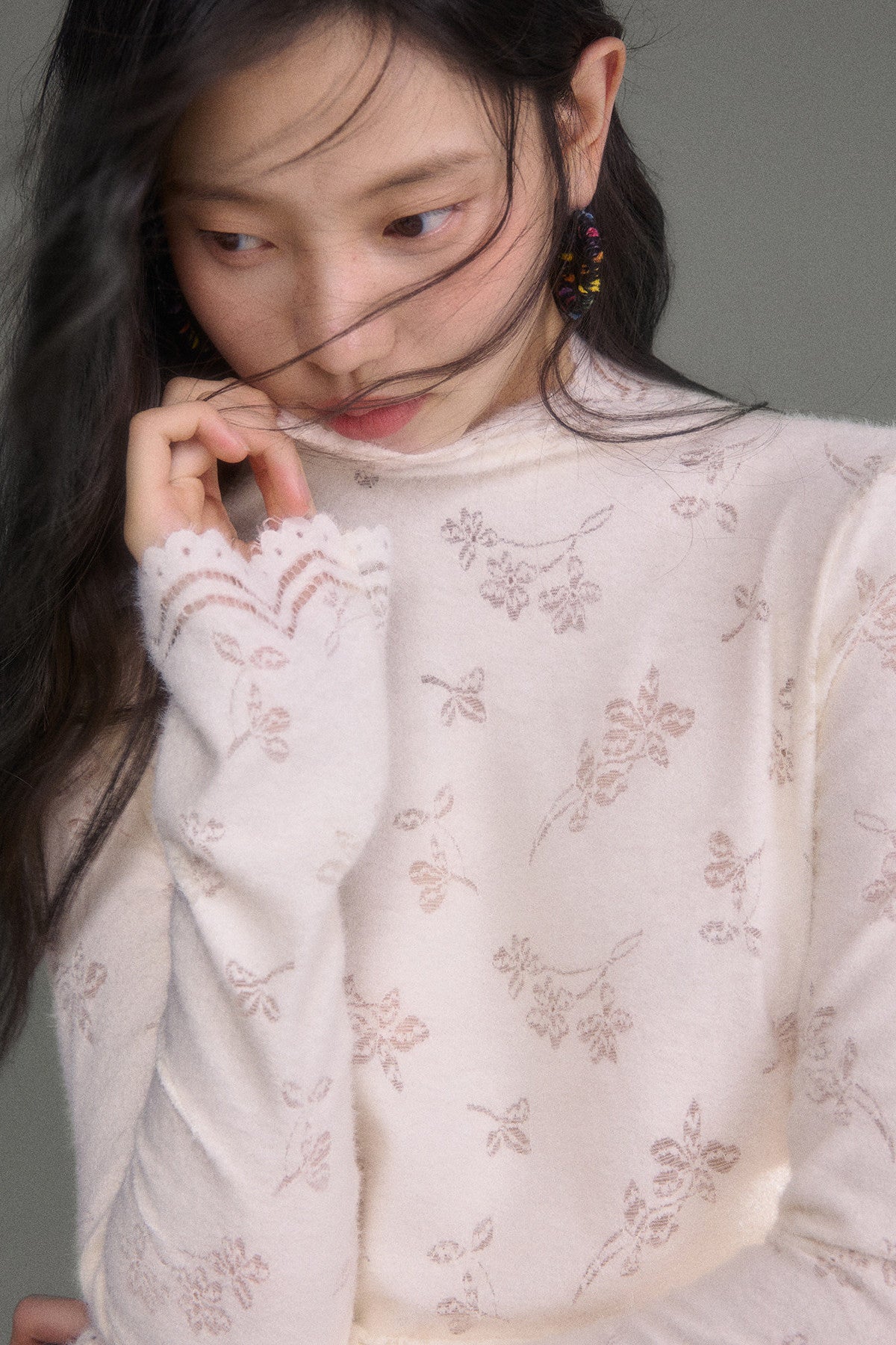 Youeruare Original Design Gardenia Mousse Hollow Lace Trim Knitted Base Shirt Long-Sleeve Top