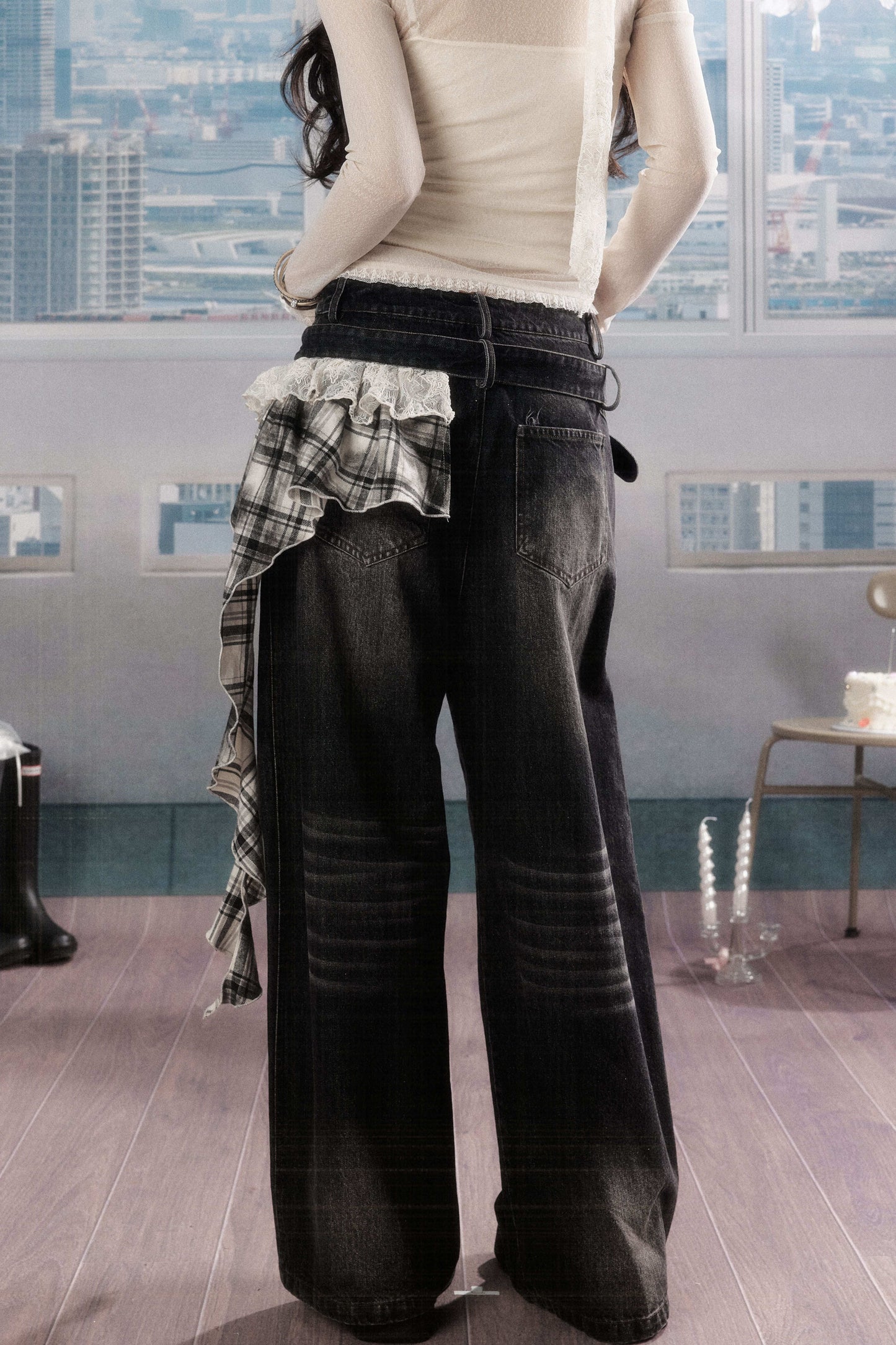 Karierte Wide-Leg-Jeans im Lagenlook