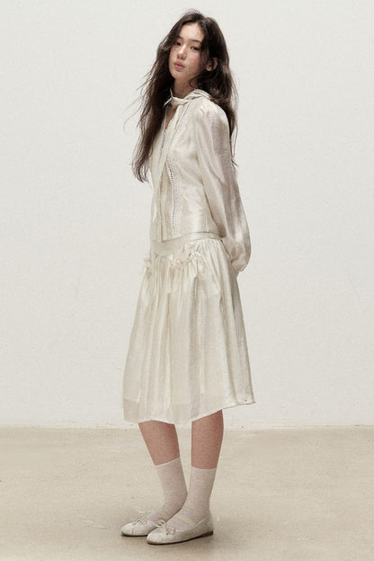 Botanical Lyocell V-Neck Ribbon Blouse And Skirt Set-Up