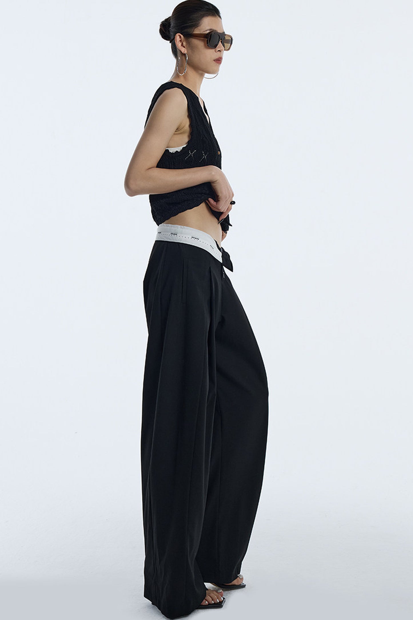 Black Pleated Wide-Leg Trousers