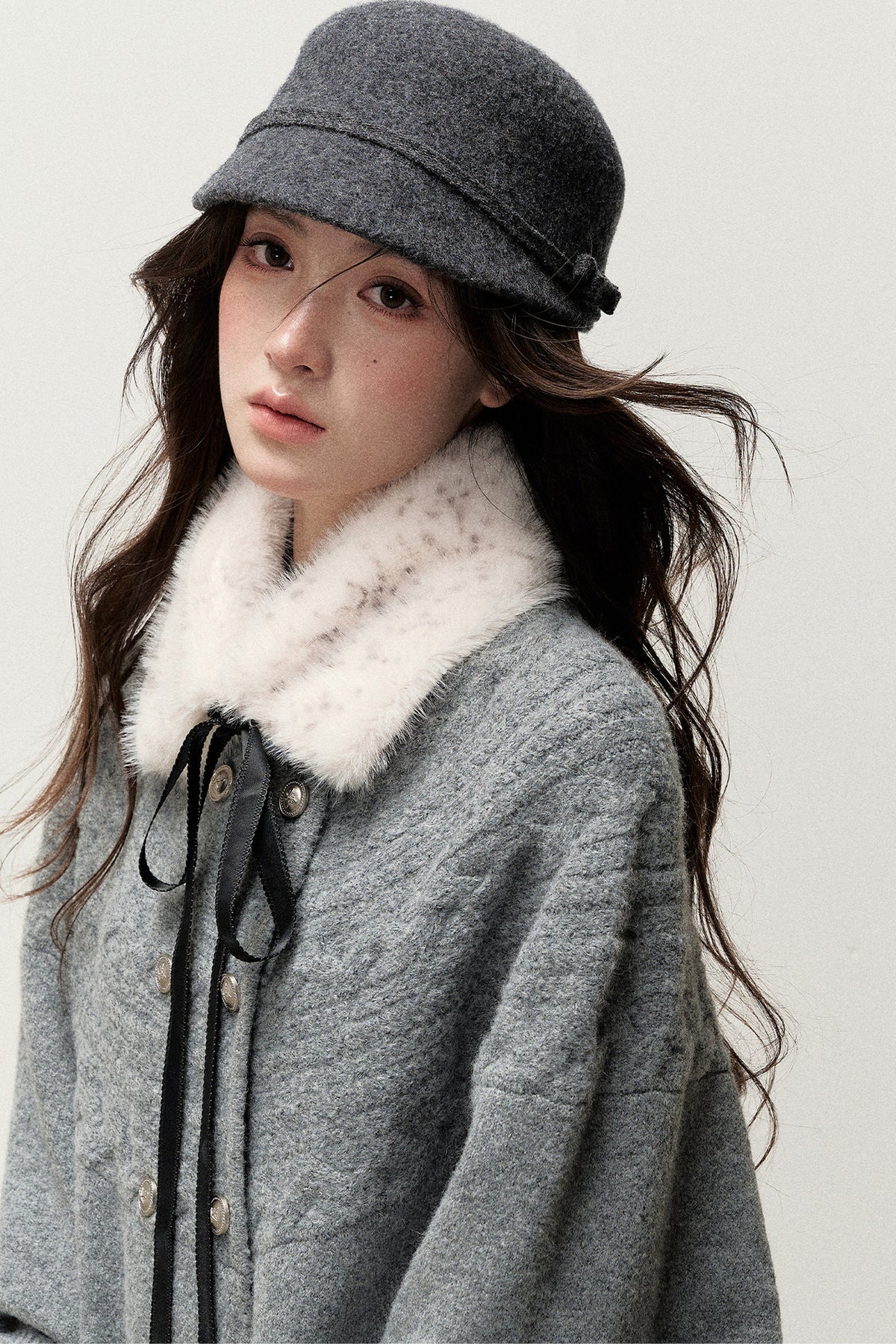 Retro Girl Bow Eco-Friendly Fur Collar