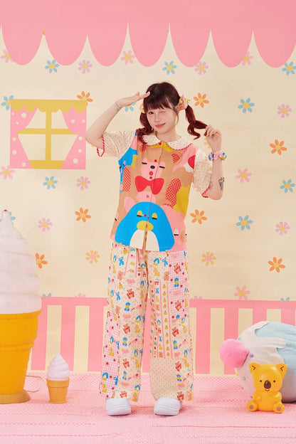 Bluse mit farbenfrohem Print und Bubikragen
