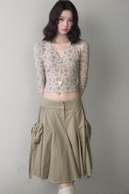 Rose Print Three Quarter Sleeve Knit Top