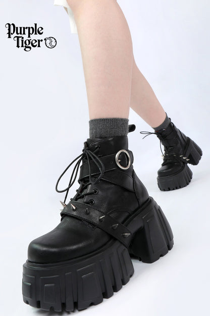 Studded Rock Thick-Soled Ankle Boots
