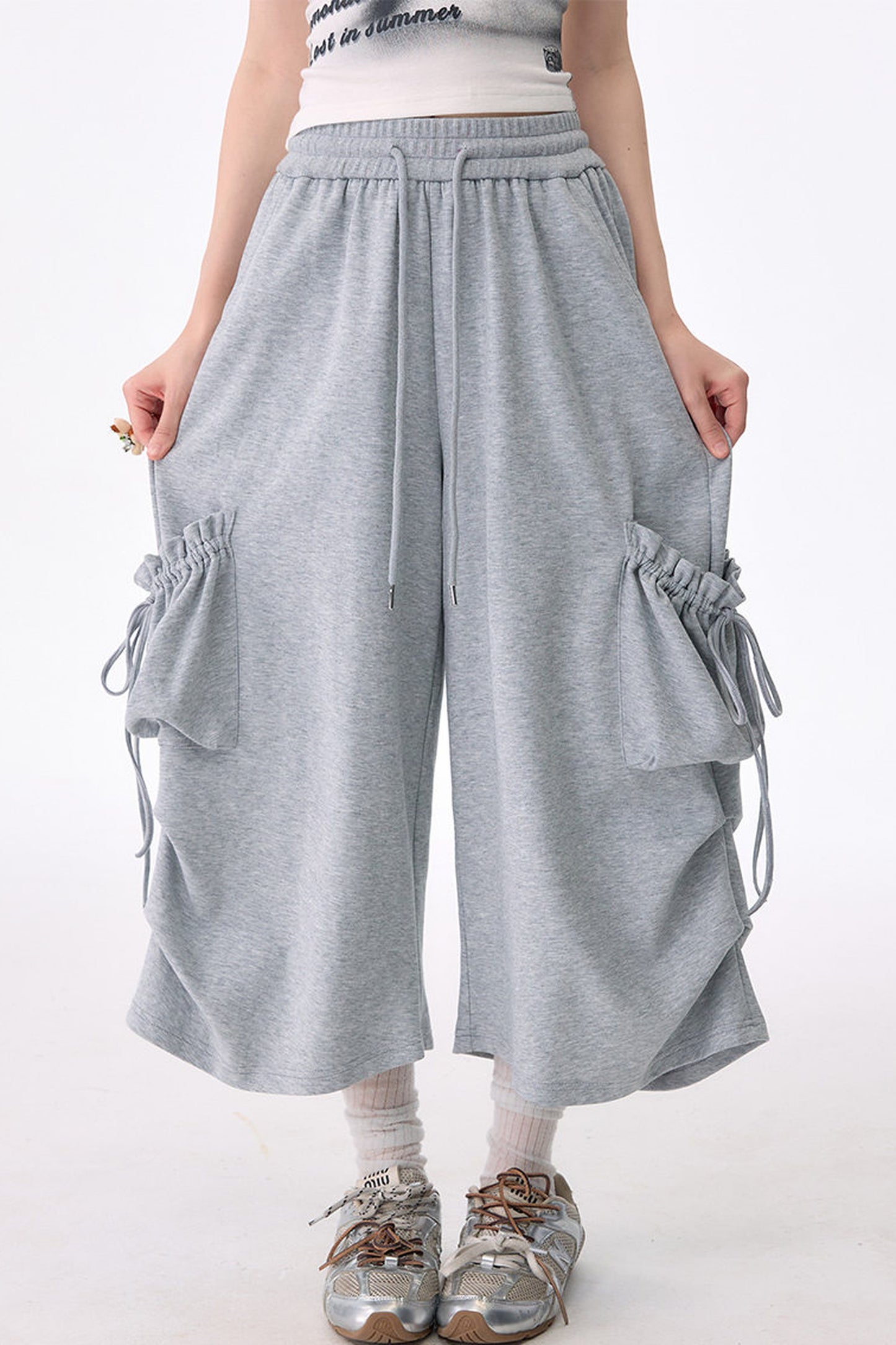 Gray Drawstring Pocket Wide-Leg Sweatpants