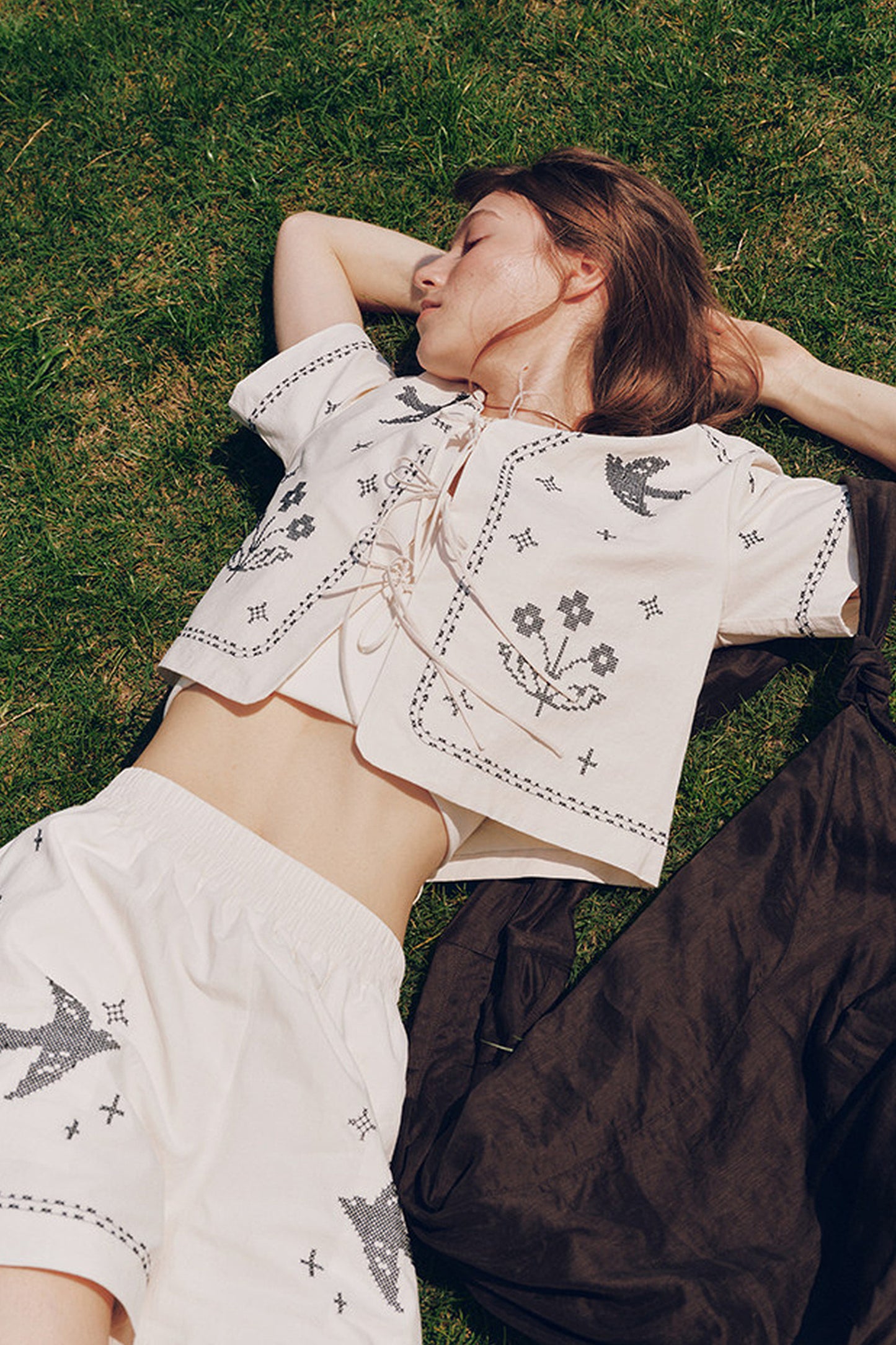 Bird Embroidered Cotton Linen Cardigan And Shorts Set-Up