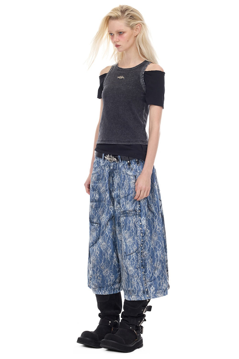 Rivet Structure Lace Denim Wide Leg Shorts