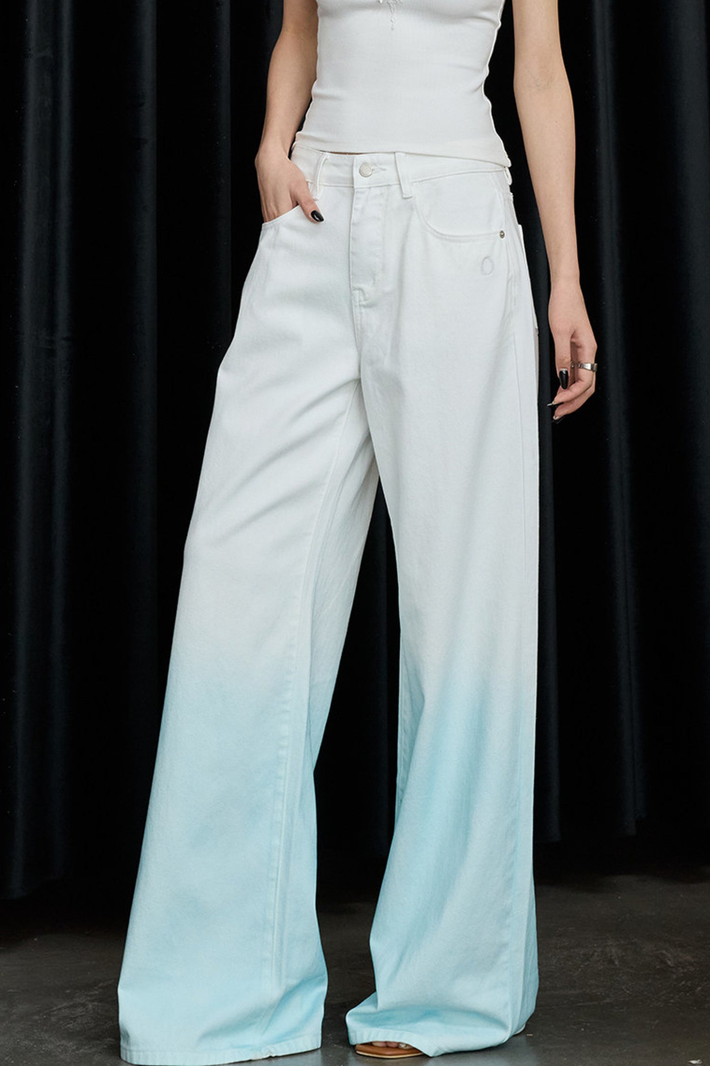 Gradient Wide-Leg Jeans
