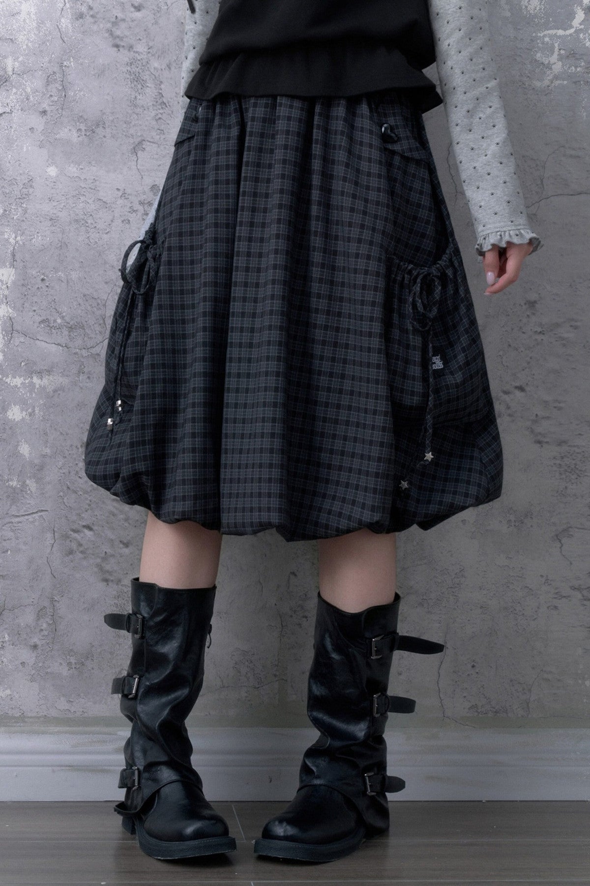 Black Gray Plaid Mid-Length Skirt Set-Up