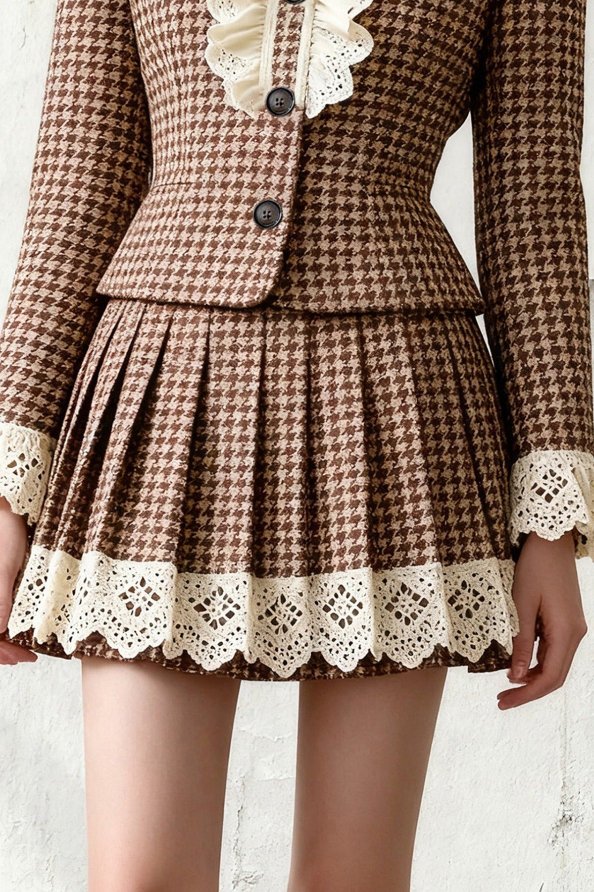 Short Jacket Pleated Skirt Set