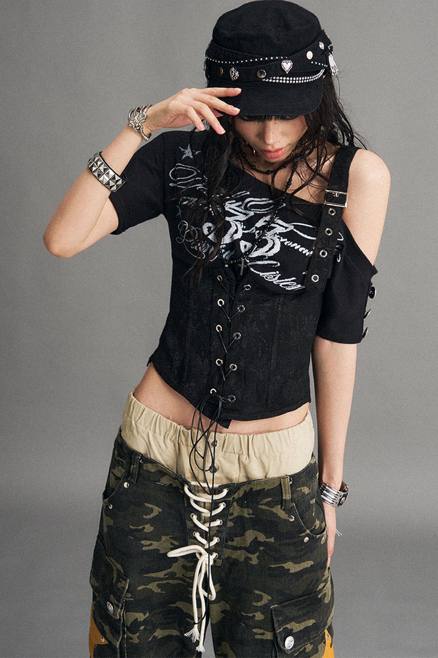Patchwork Off-Shoulder Graffiti Print T-Shirt