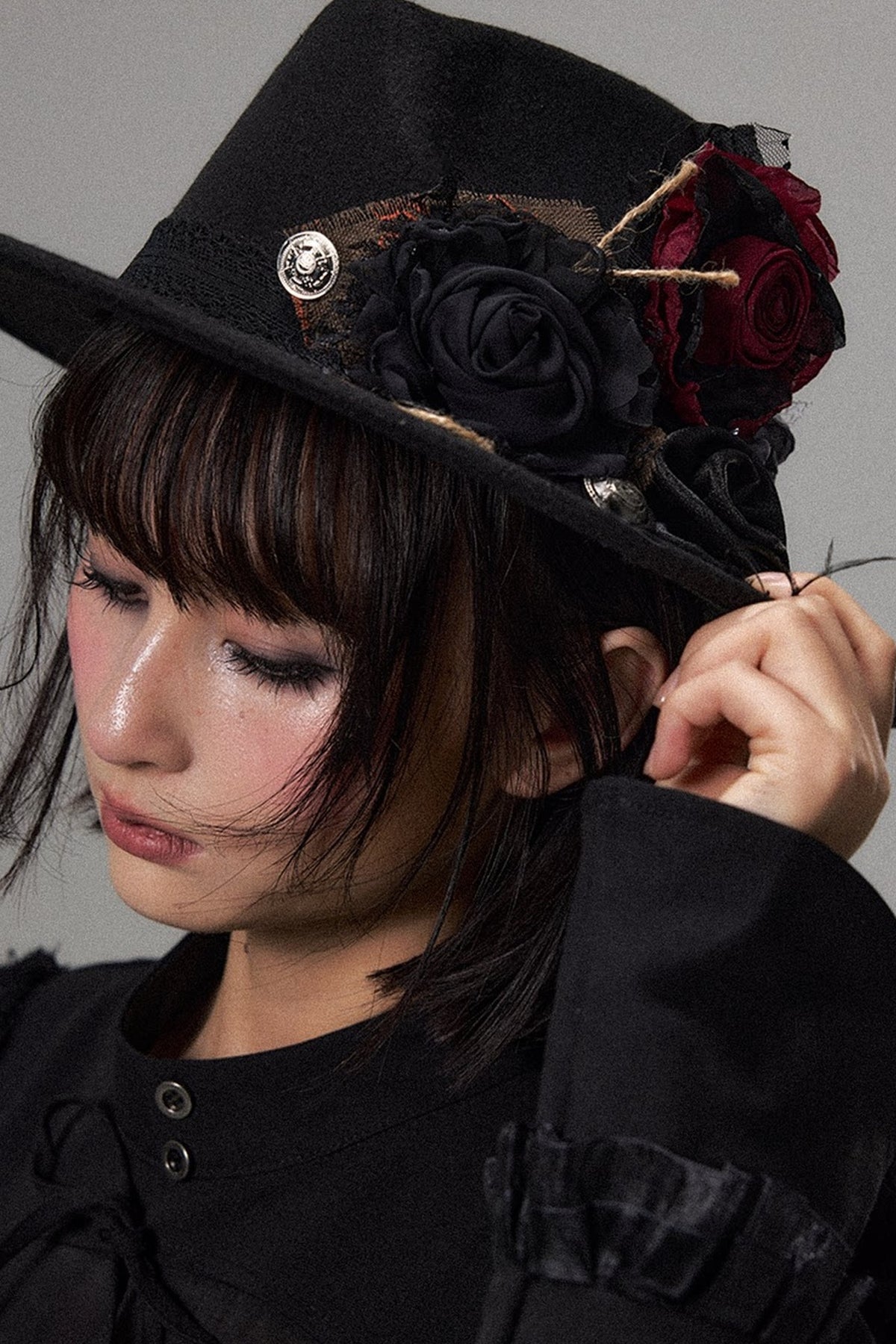 Handmade Woolen Lace Floral Hat
