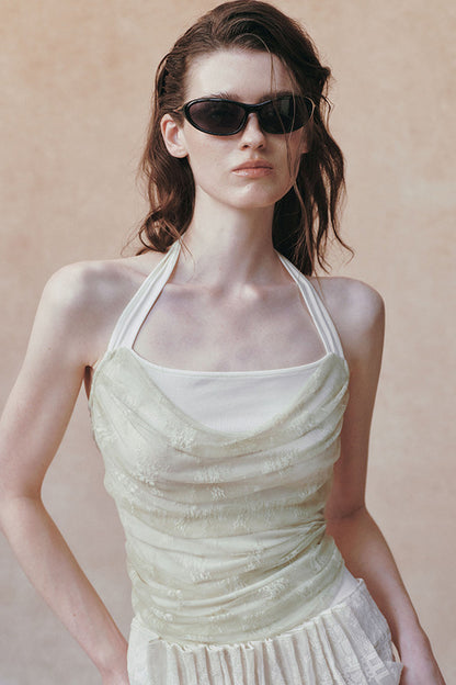 Doppellagiges trägerloses Drapé-Top mit Neckholder und Spitzen-Jacquard