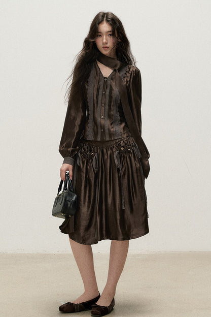 Botanical Lyocell V-Neck Ribbon Blouse And Skirt Set-Up