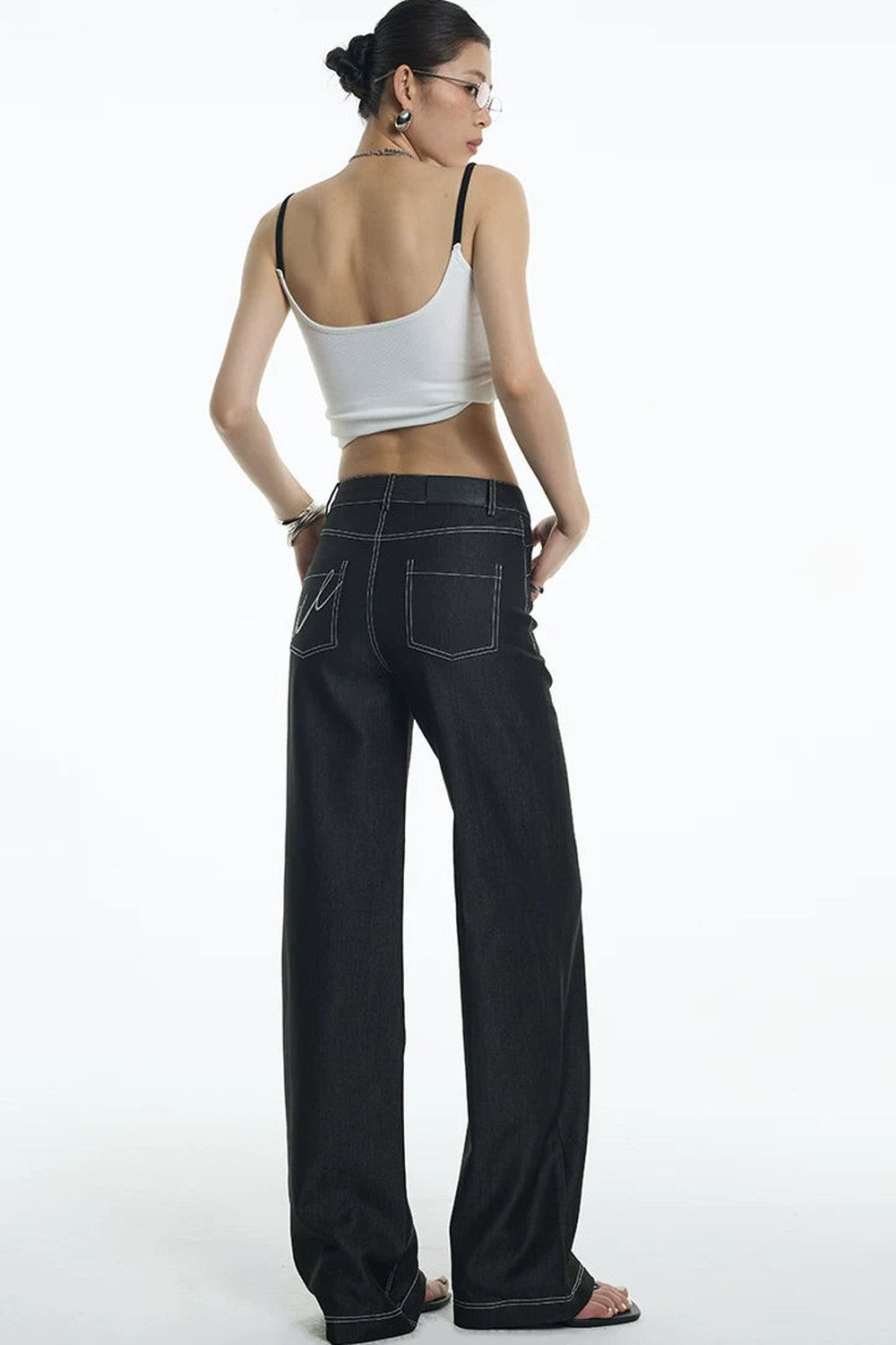 Asymmetrische Jeans aus Tencel-Denim