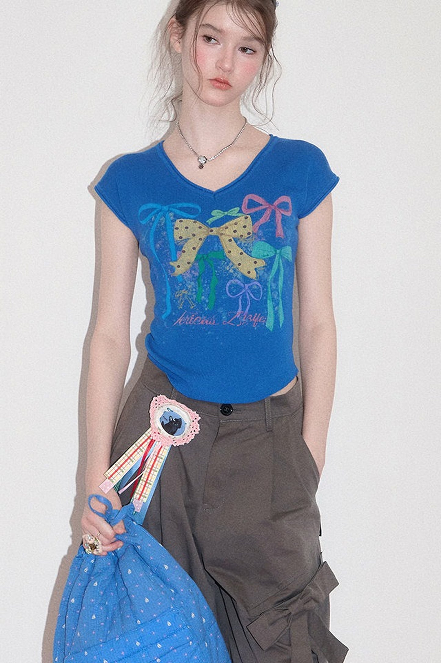 Bow Print V-Neck Short Sleeve T-Shirt