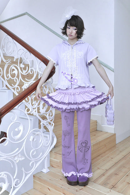 Pantaloni svasati in pizzo stile dreamcore