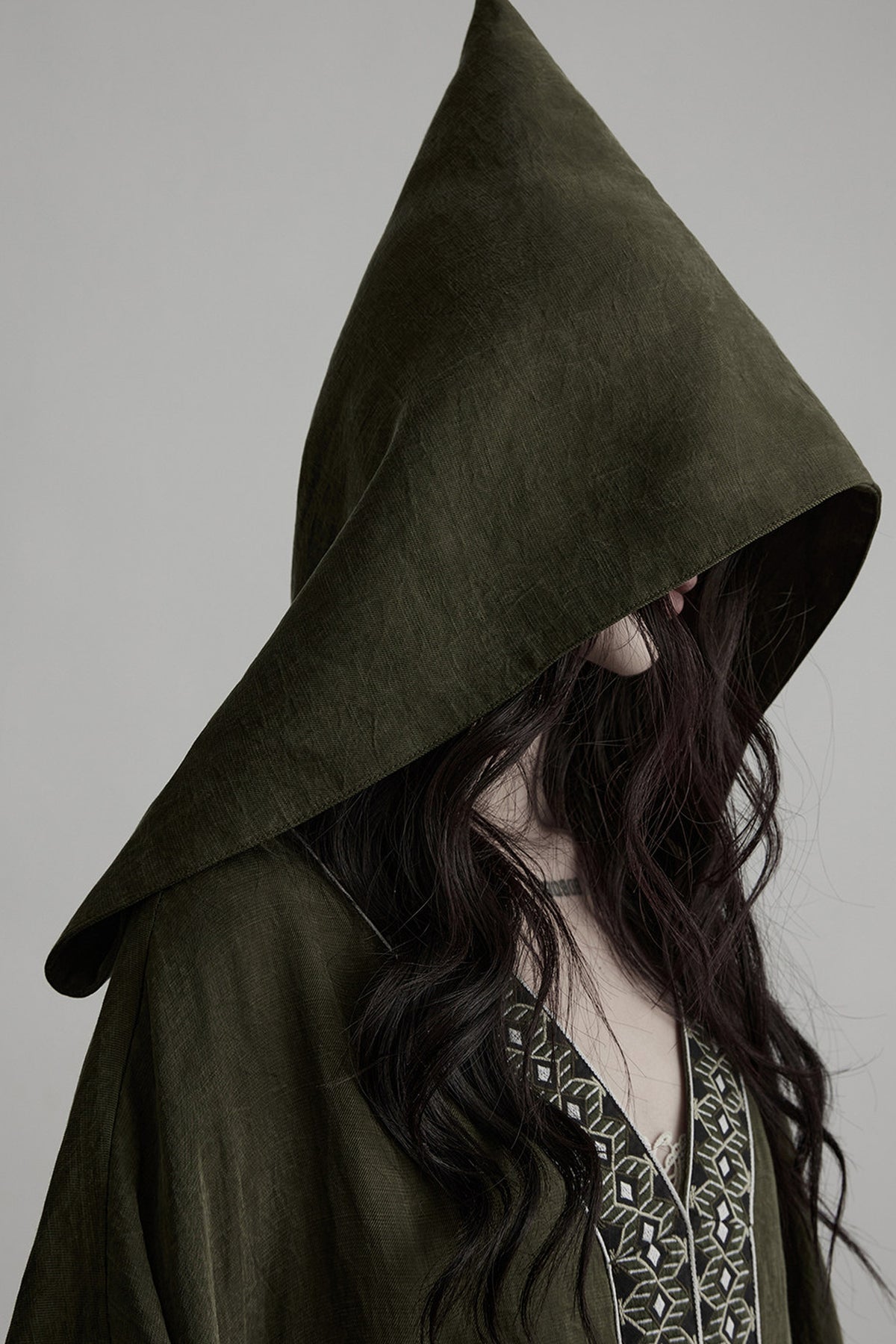 Dark Forest Green Embroidered Detachable Hood Cape