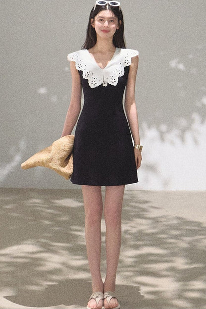 Robe en coton sans manches dos nu à ombre d’arbre