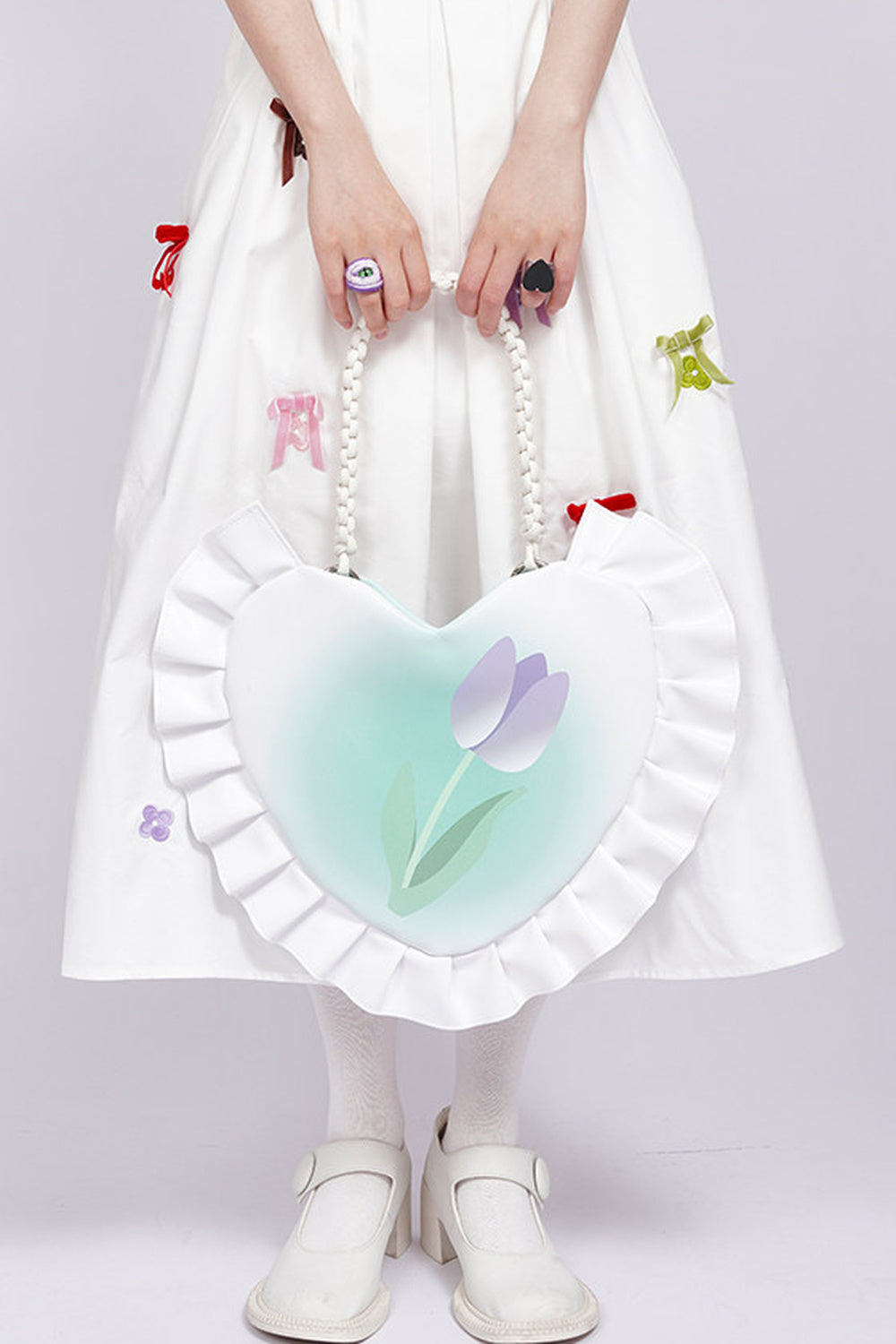 Tulip Heart Woven Crossbody Bag