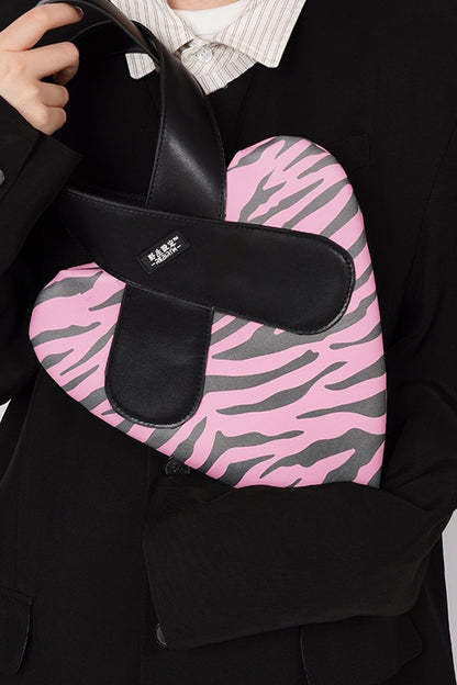 Borsa a tracolla con cuore graffiti