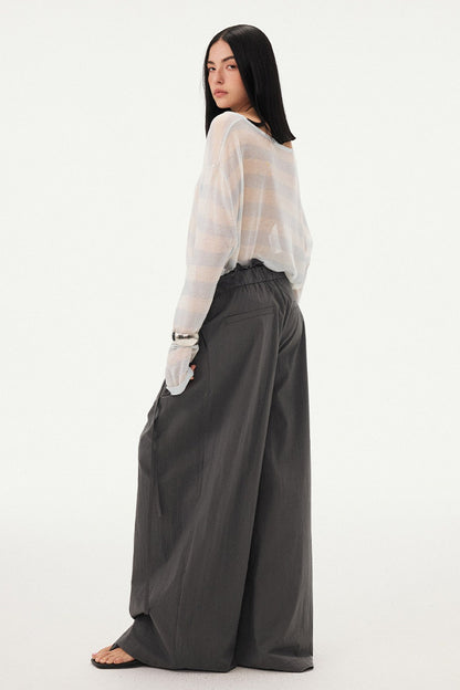 Gestreifte Bluse mit Fruchtprint und asymmetrischer Schulter