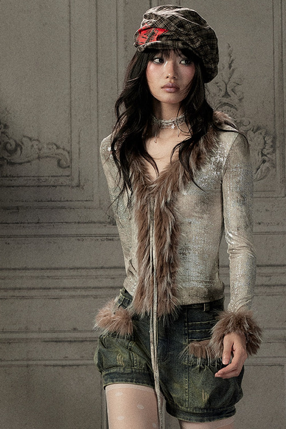 Fur Collar V-Neck Long-Sleeve T-Shirt