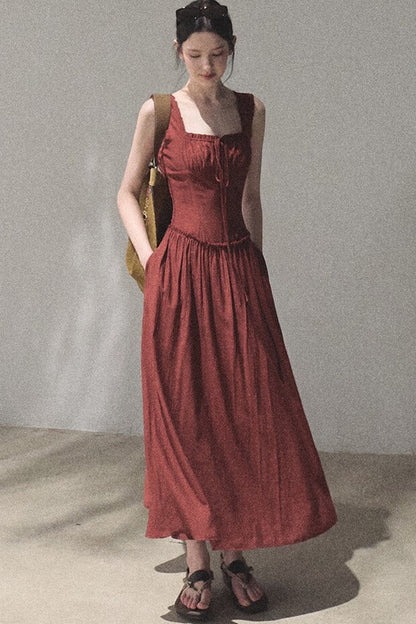 Robe débardeur à encolure carrée et volants