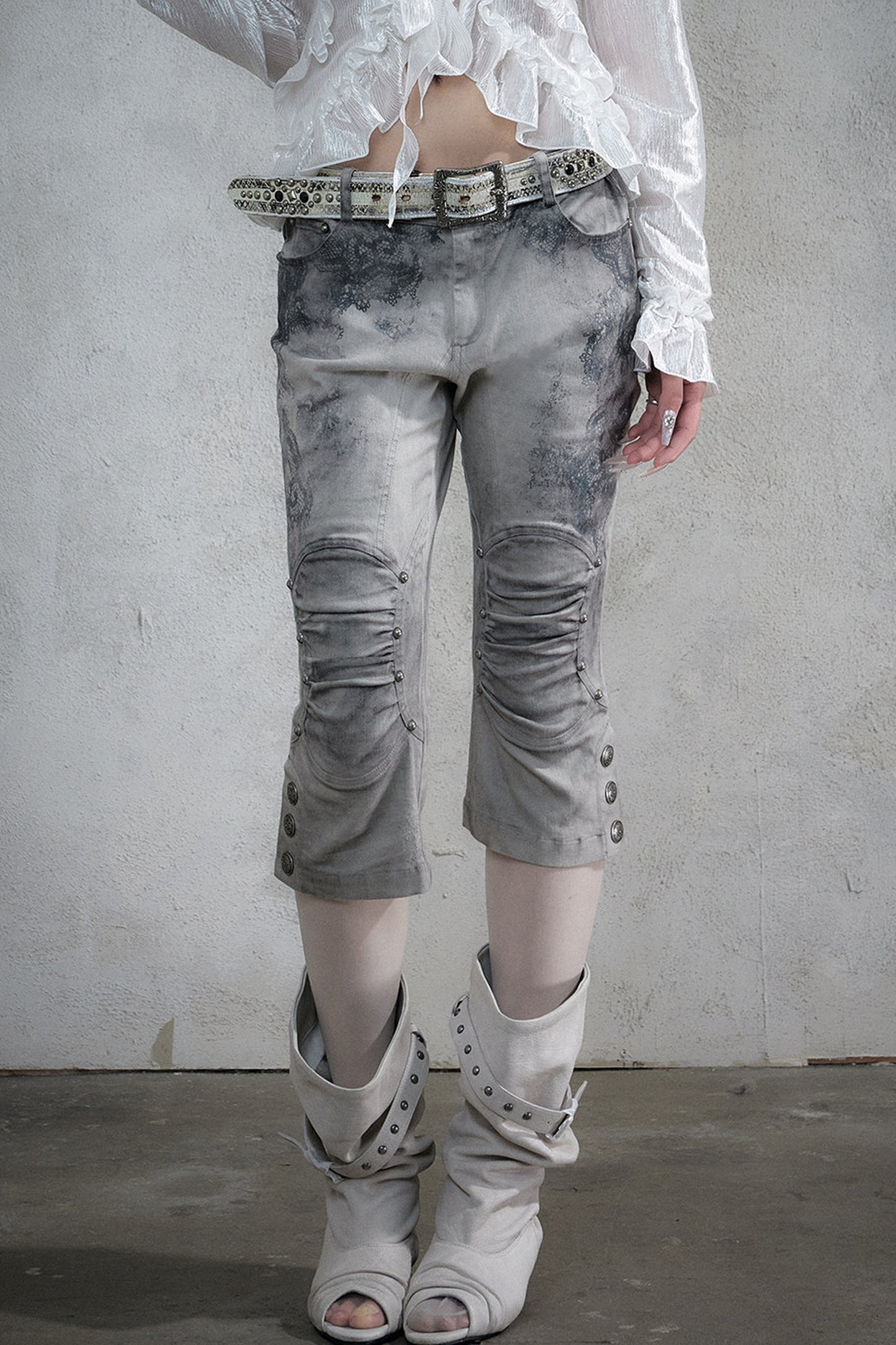 Vintage Distressed Lace Cropped Pants