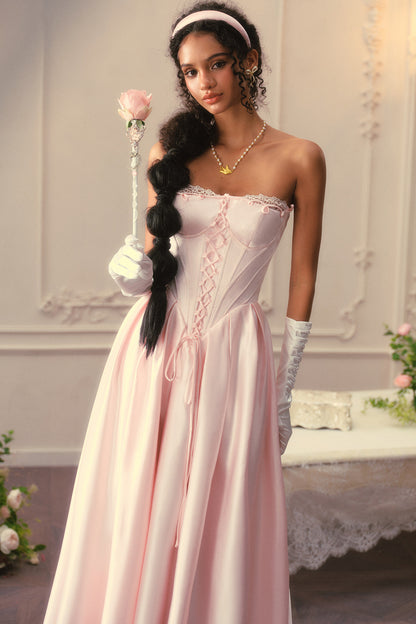 Französisches Prinzessinnenkleid aus Satin mit Korsett