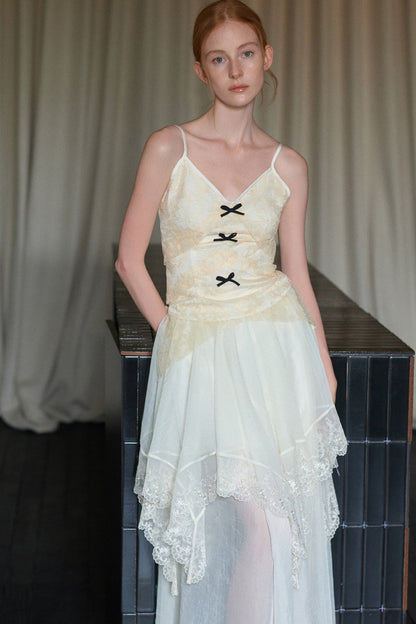 Beige Lace Bow Camisole Set-Up