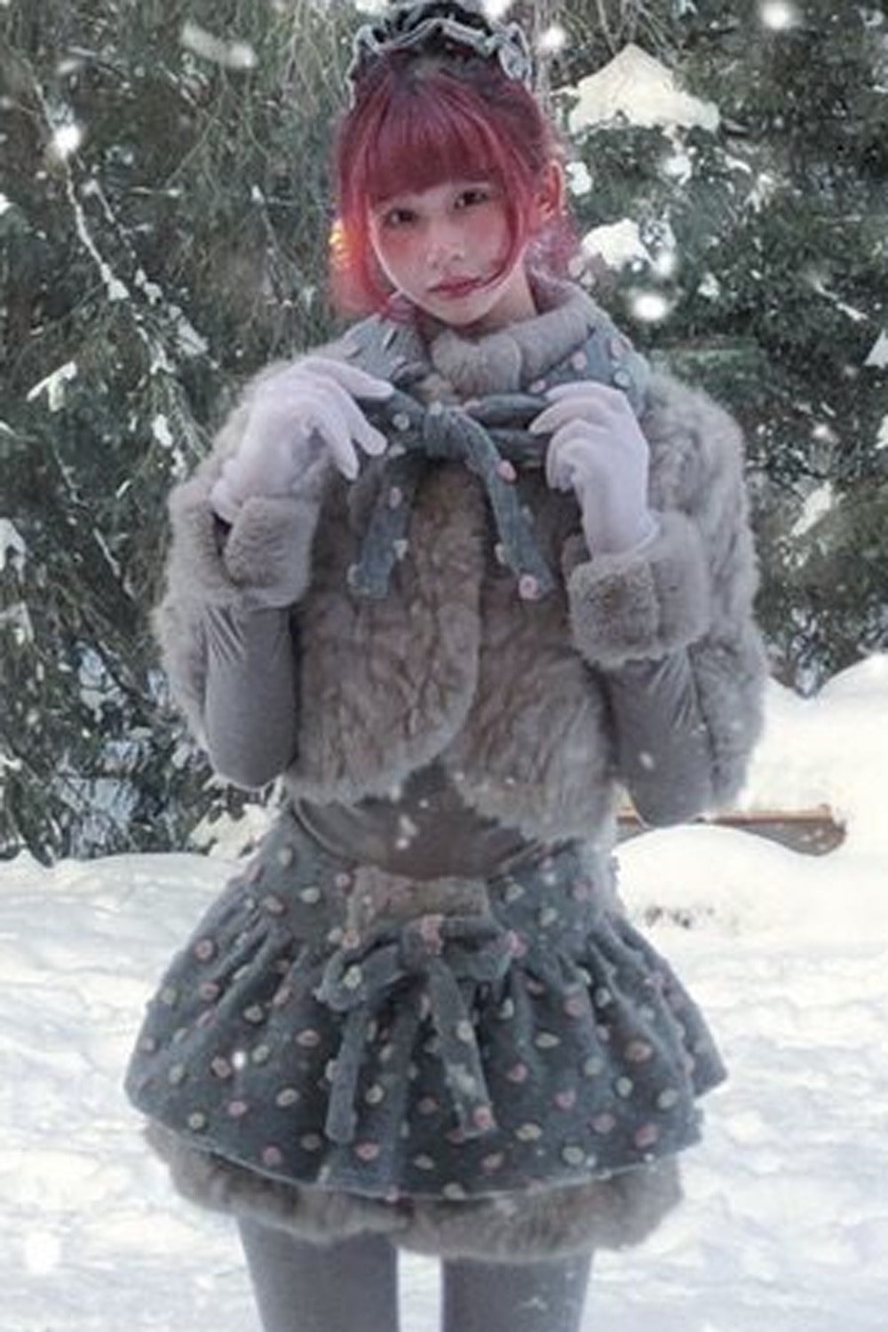 Vintage-Style Fur Patchwork Polka Dot Gray and Pink Set-Up