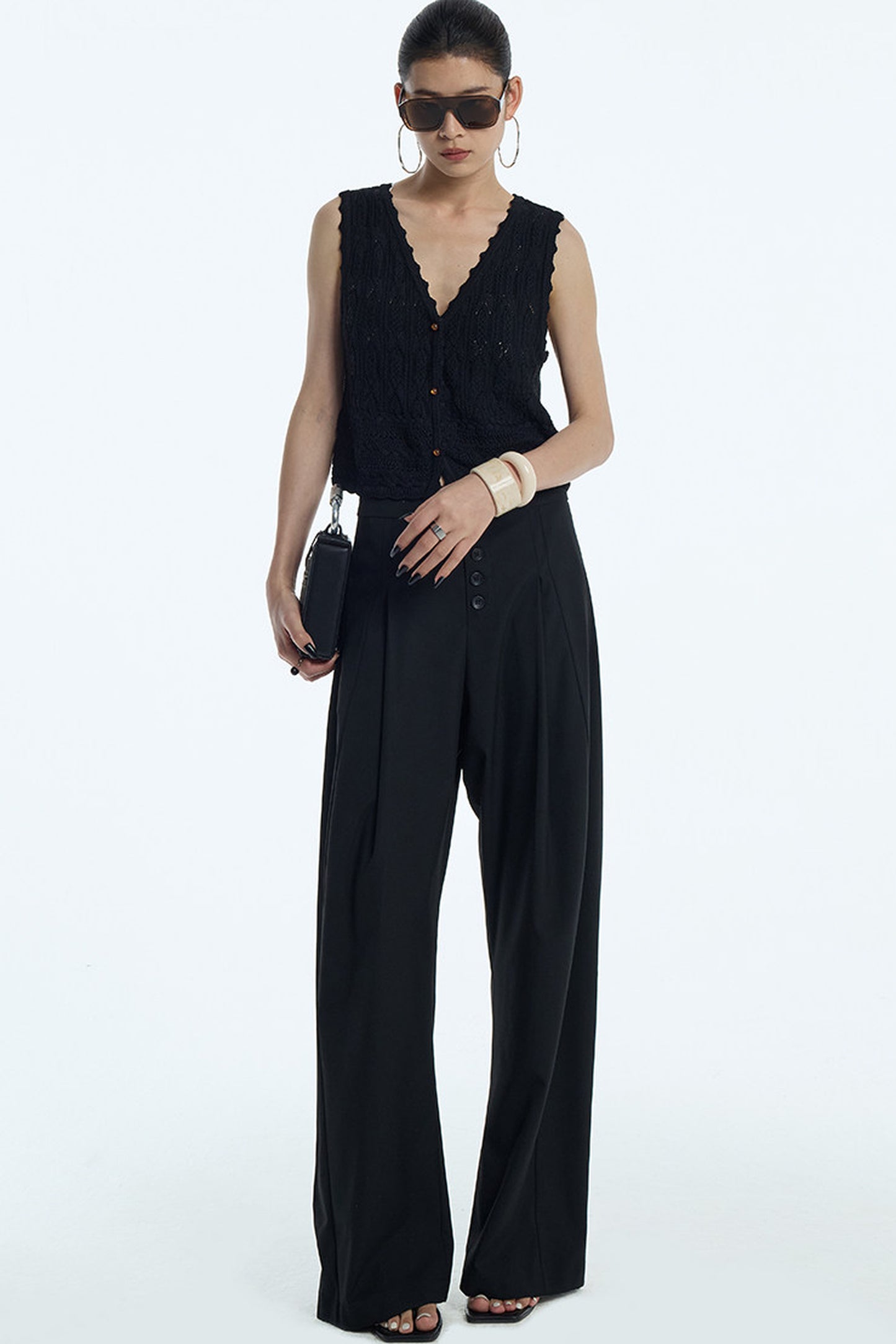 Black Pleated Wide-Leg Trousers