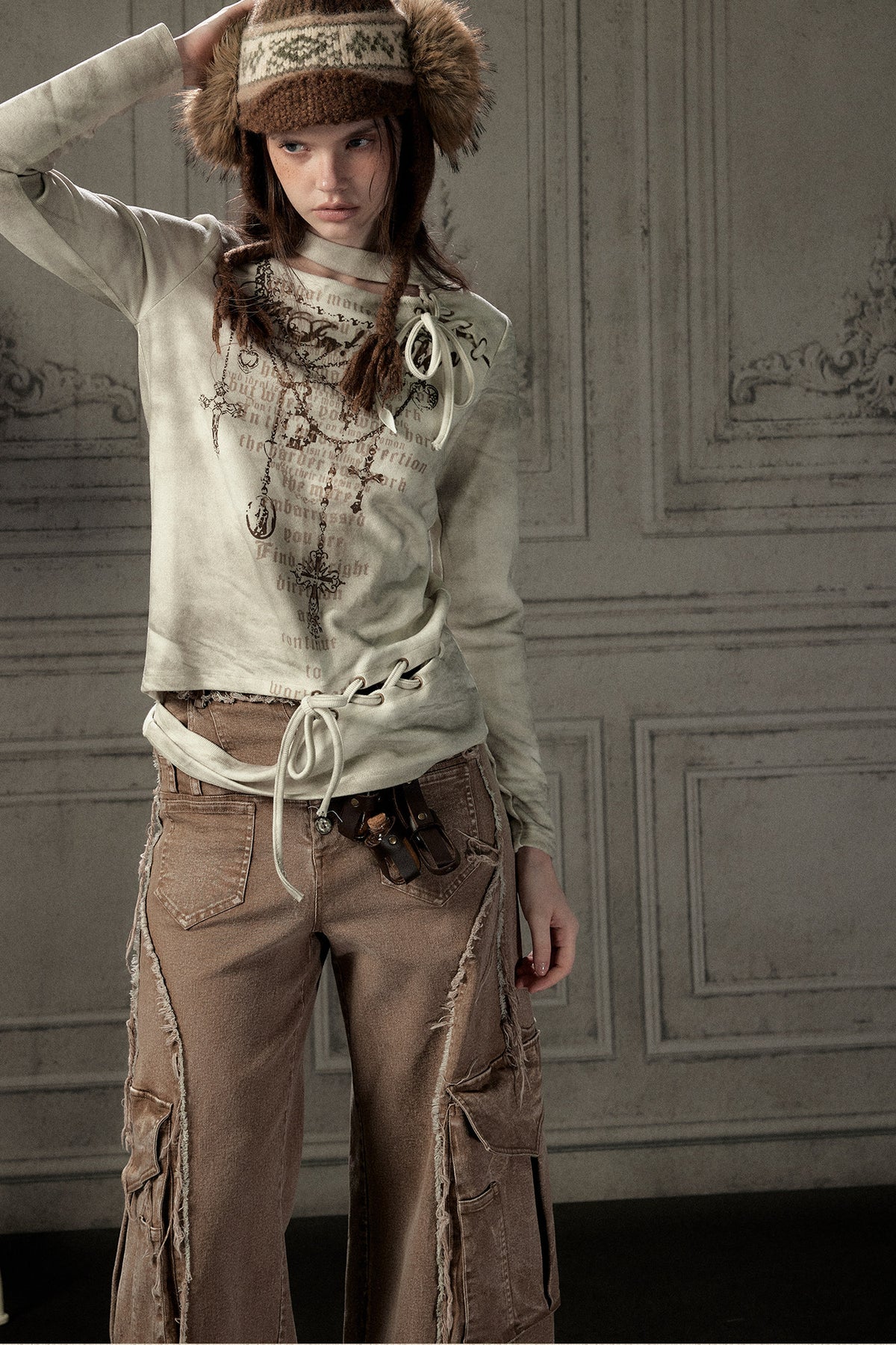 Letter Print Layered-Look Off-Shoulder Long-Sleeve T-shirt