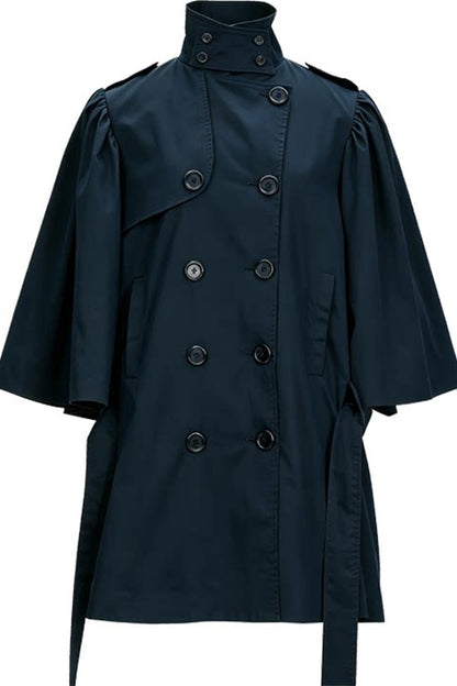 Marineblauer Trenchcoat mit Cape-Ärmeln und zweireihiger Knopfleiste