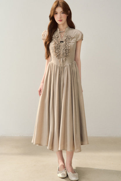 Robe à col en V à motif floral en acétate