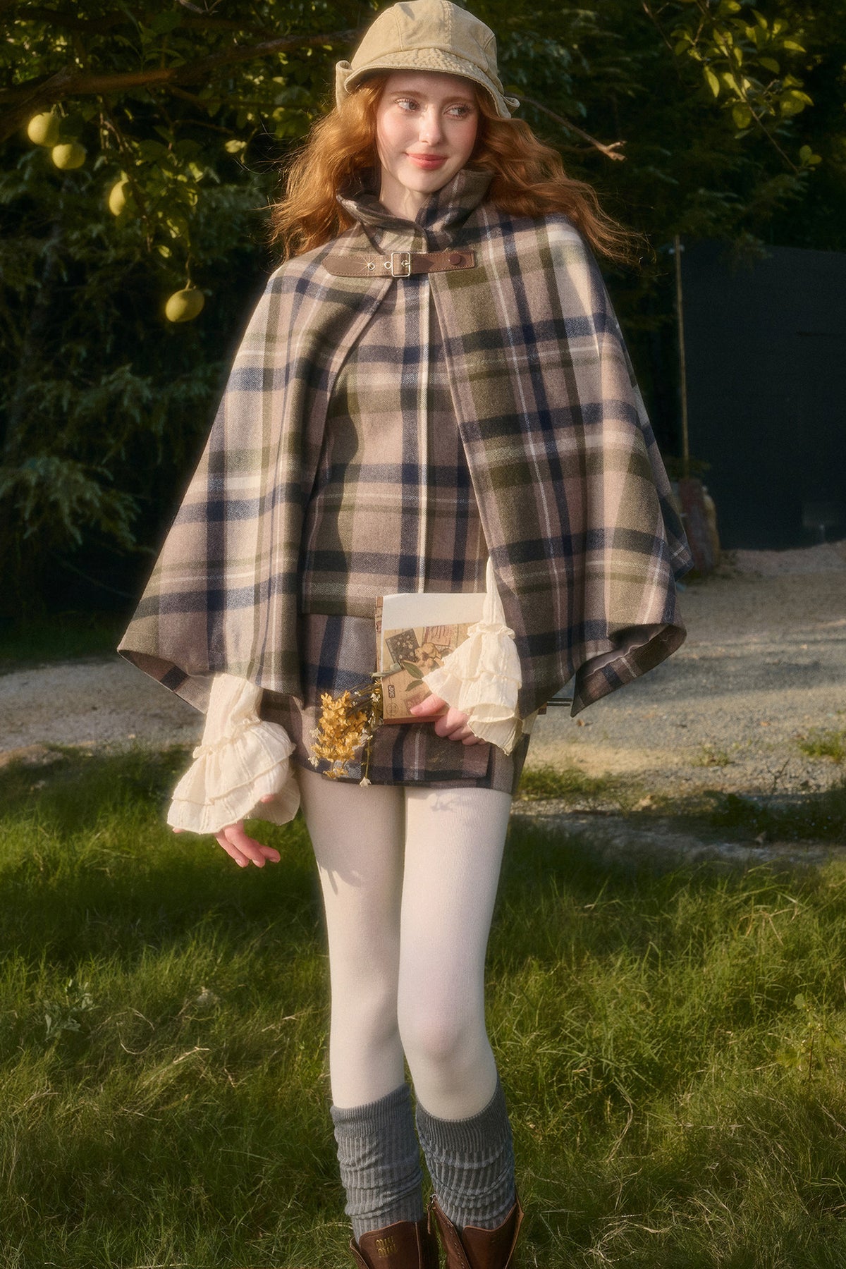 Detachable Plaid Cape Vest And A-Line Skirt Set-Up