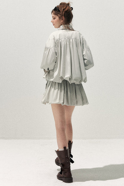 Set trench e gonna scozzese grigio-blu con bottoni decorativi