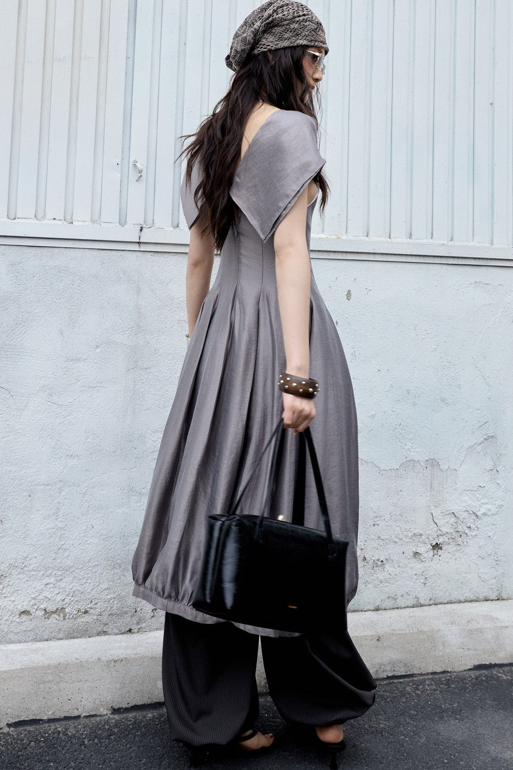 Glossy Balloon Scarf Collar Dress
