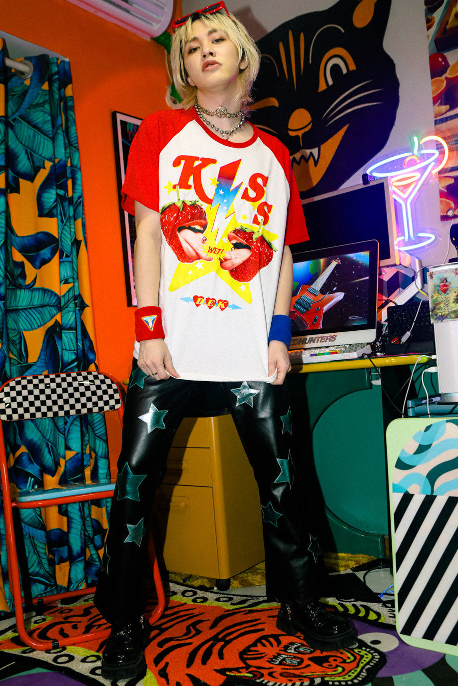 Maglietta punk retrò con maniche raglan