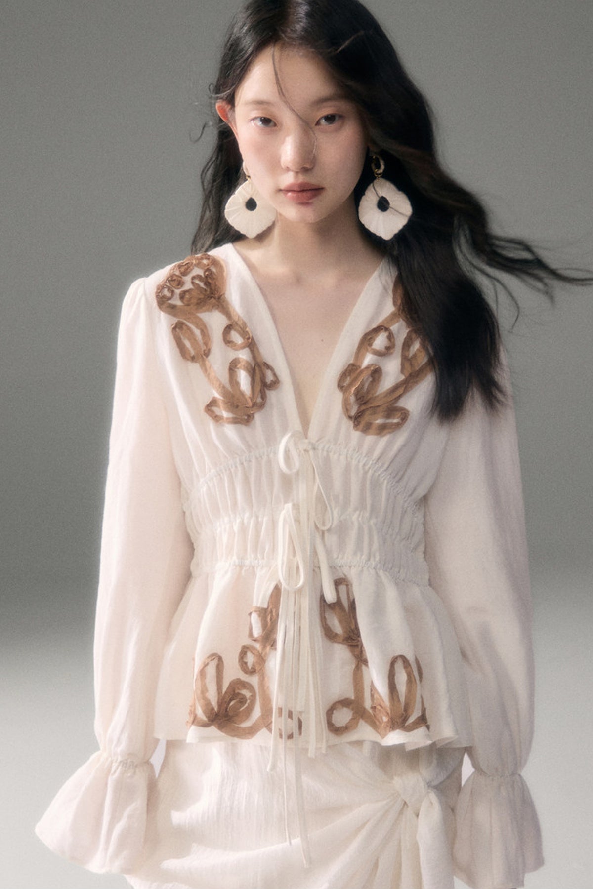 3D Tulip Floral Tencel Linen Blouse
