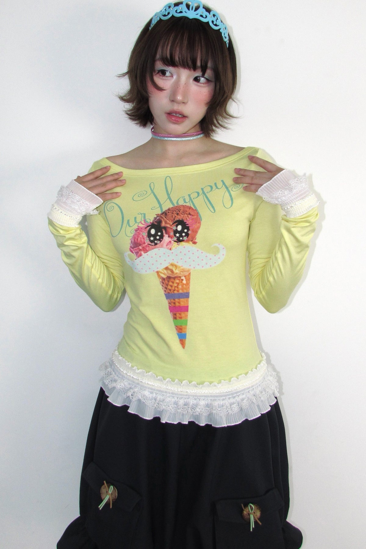 Y2K Printed Boat Neck Lace Top