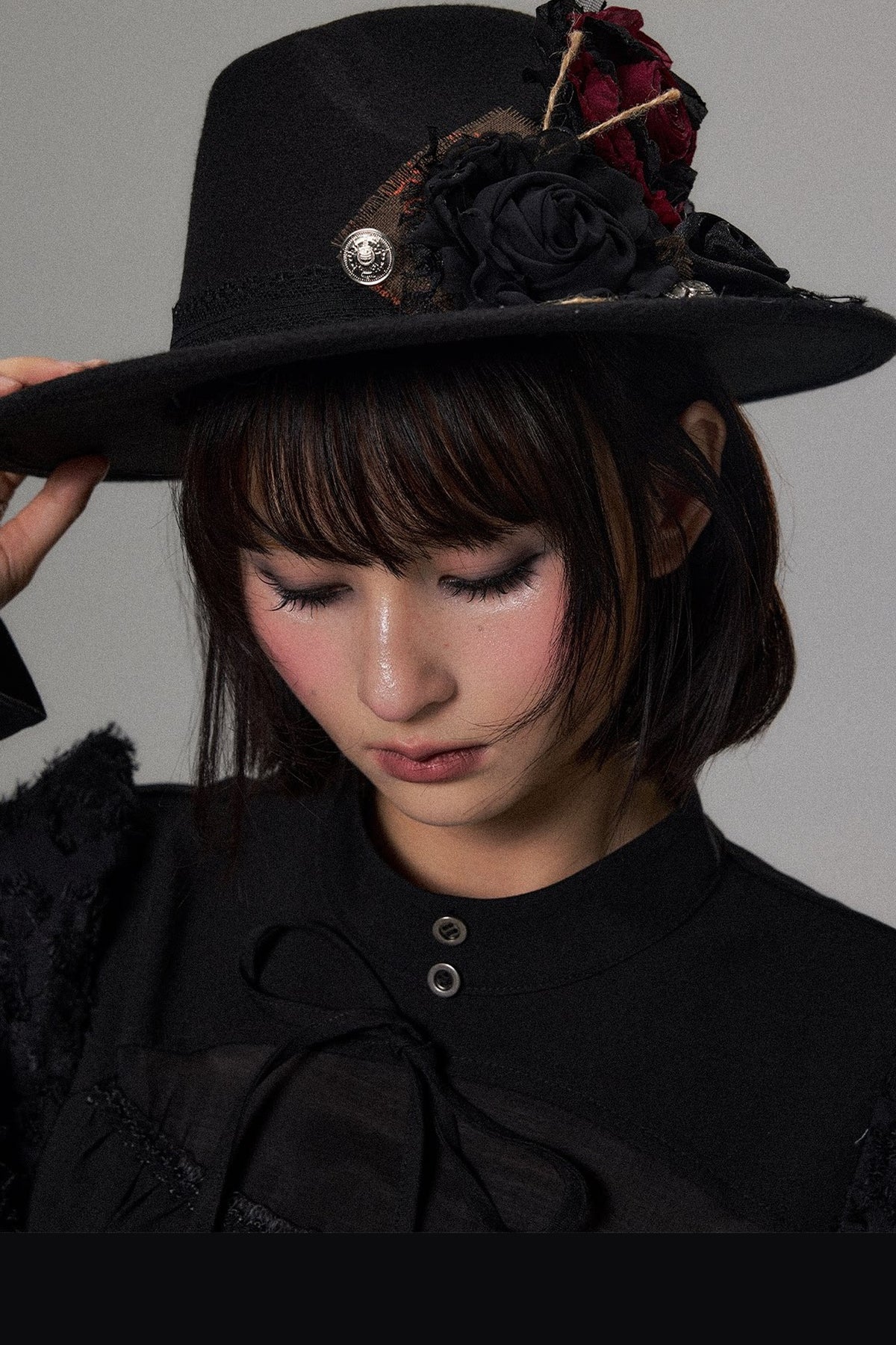 Handmade Woolen Lace Floral Hat