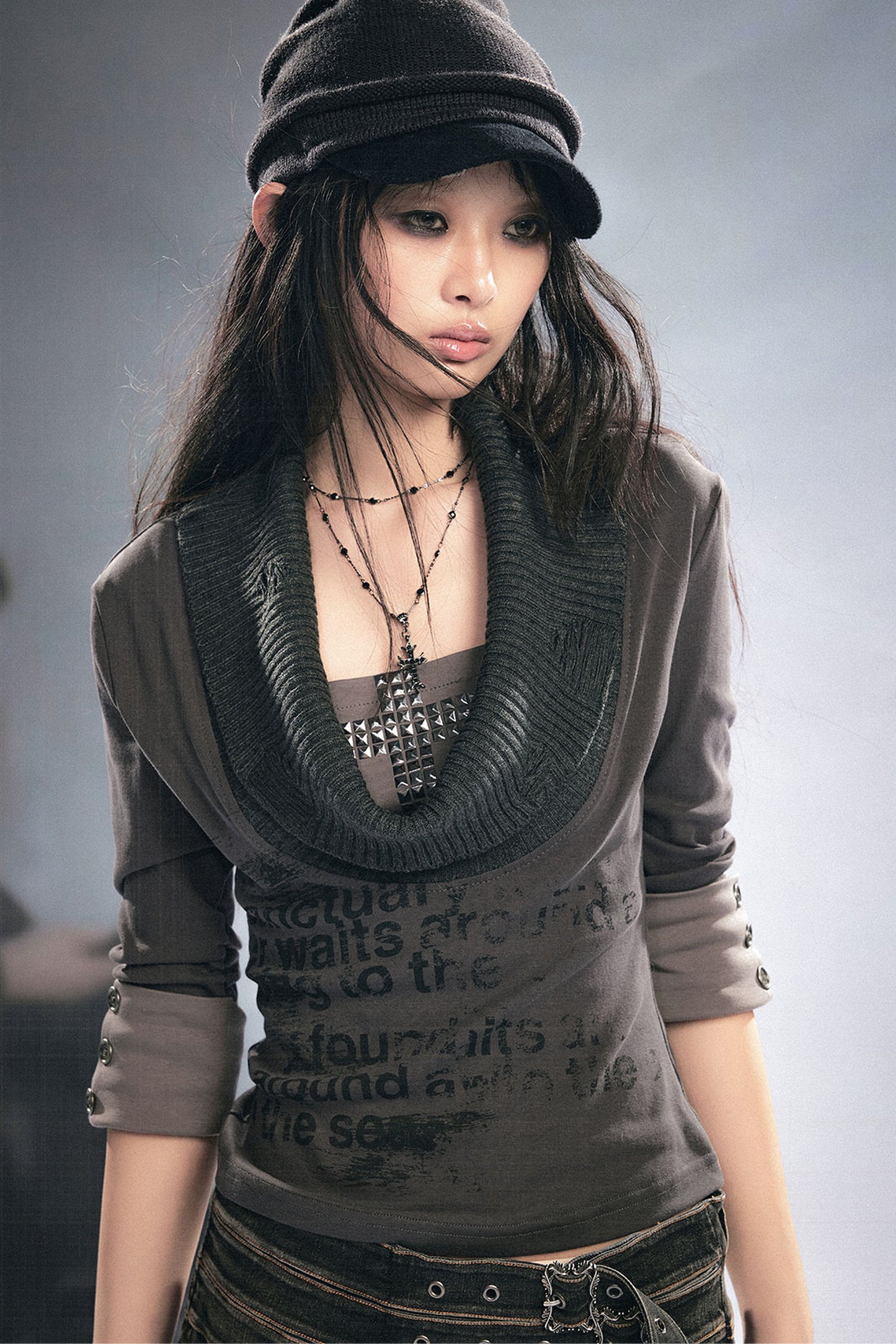 Punk Graffiti Rhinestone Lapel Knit Blouse