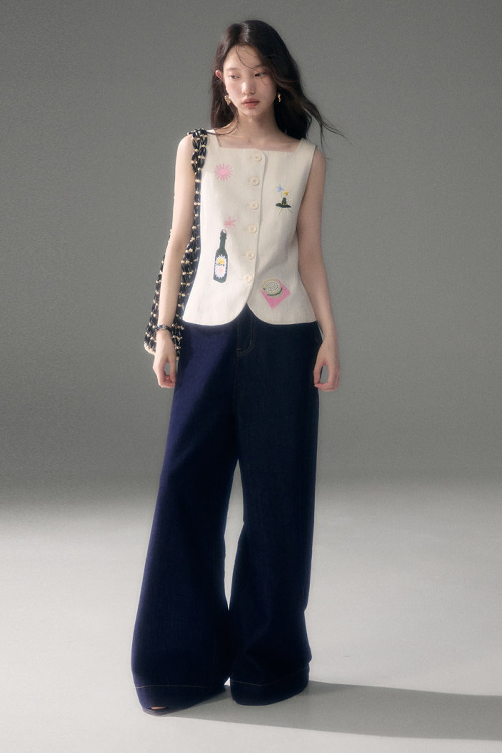 Ear Detail Tencel Cotton Embroidered Vest and Shorts Set-Up