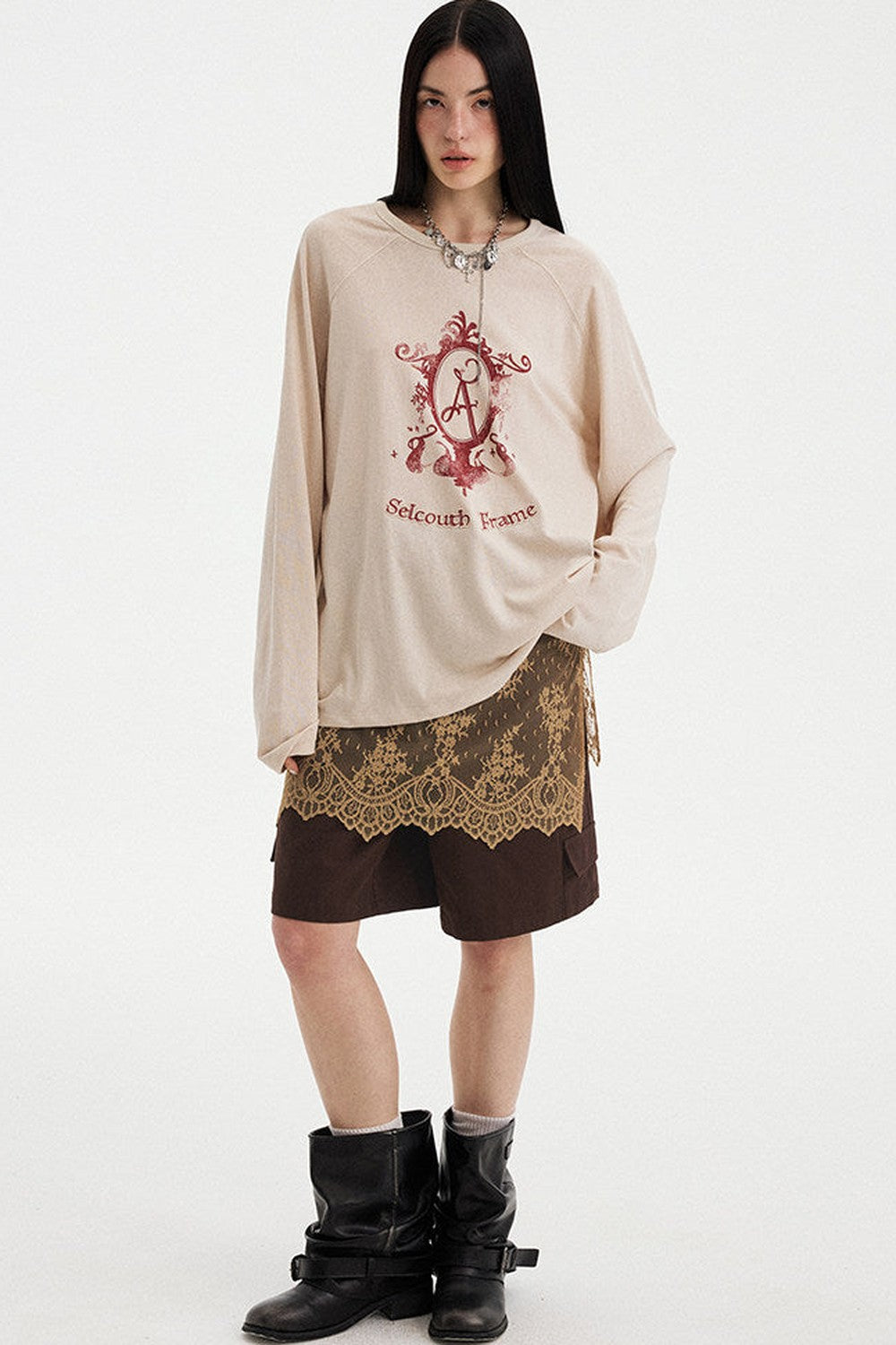 Retro Magic Mirror Patch Embroidery Tee
