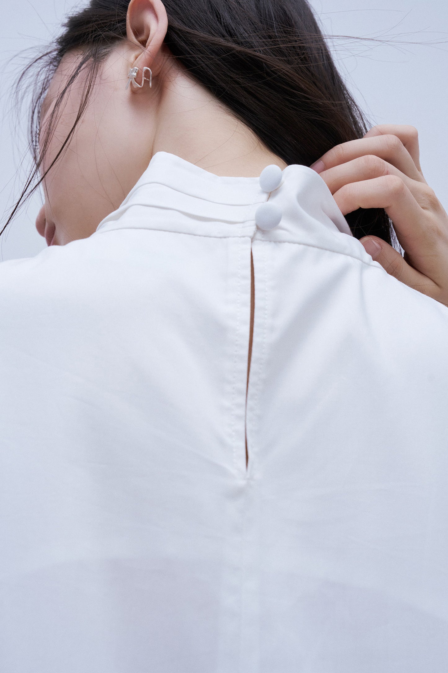 Weißes Kleid aus Tencel-Baumwollmischung