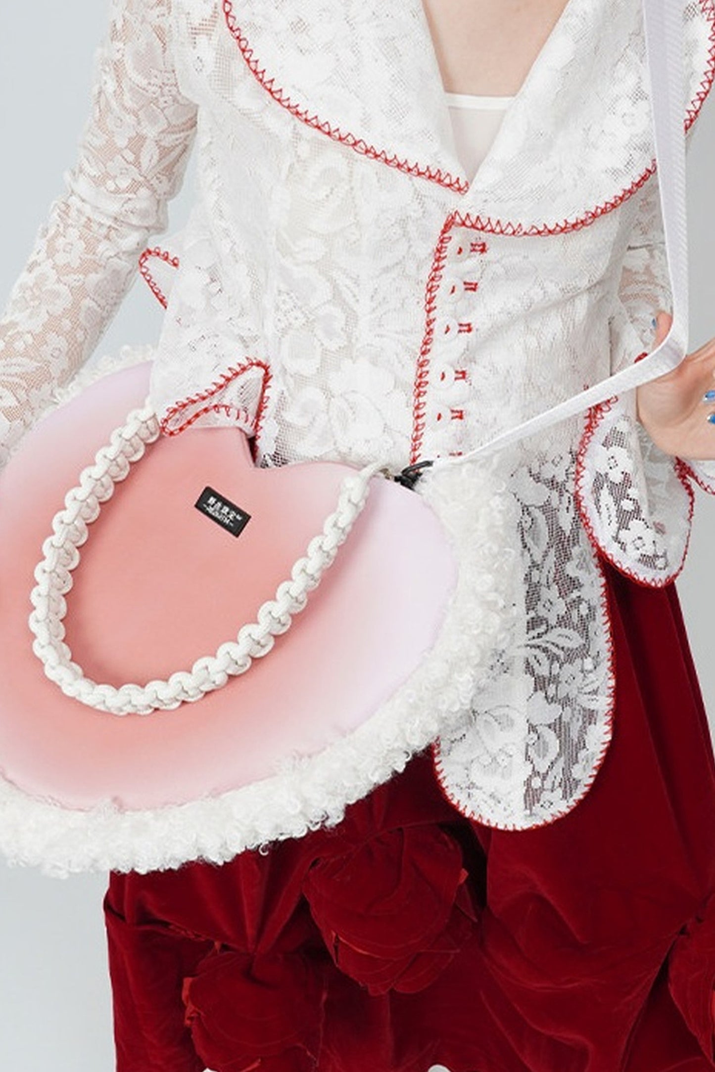 Sac bandoulière sous le bras tissé moelleux en forme de cœur